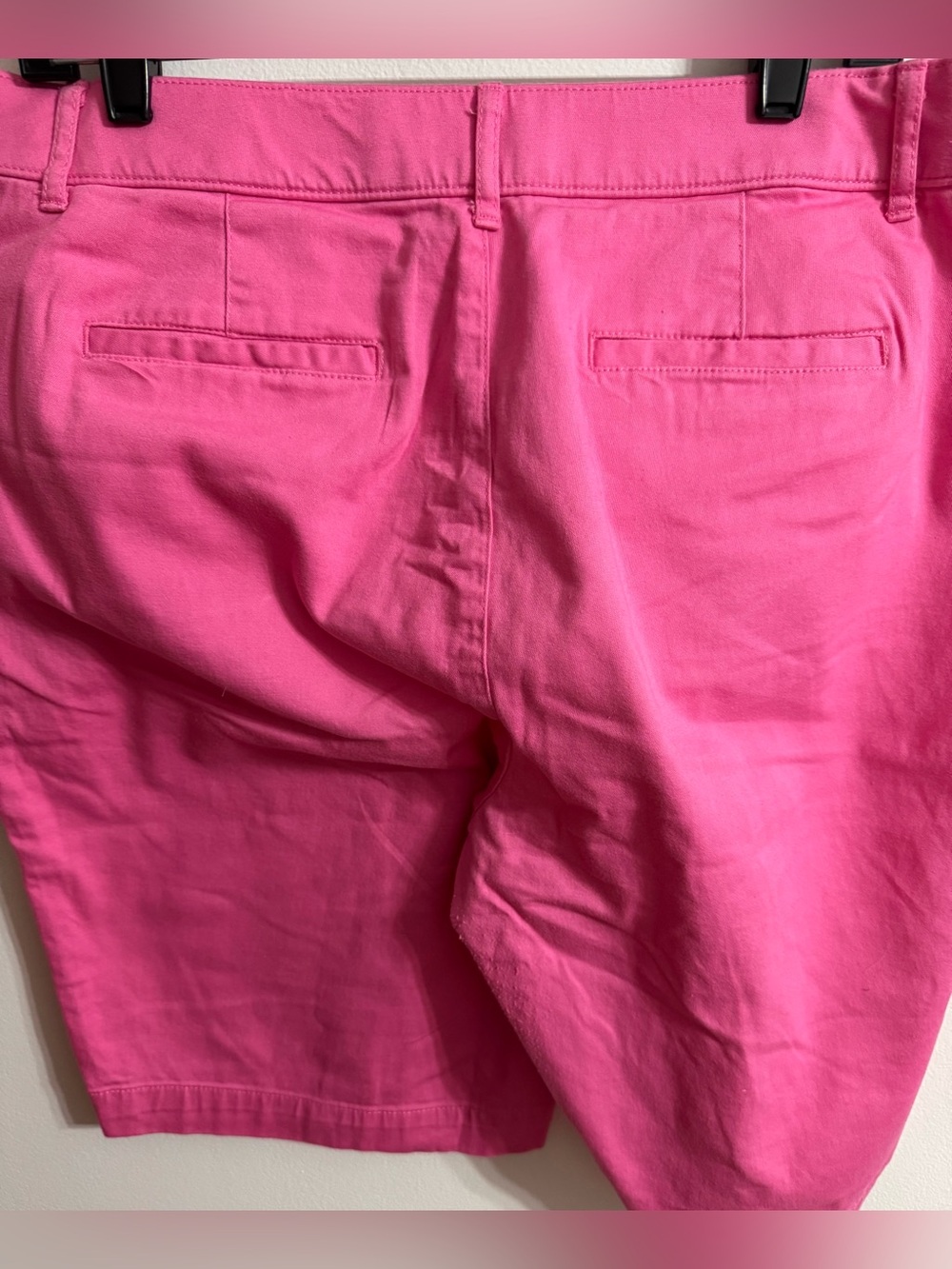 St. John’s Bay Hot Pink Women’s Shorts - Picture 2 of 4
